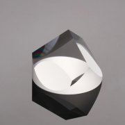 Angular mirror